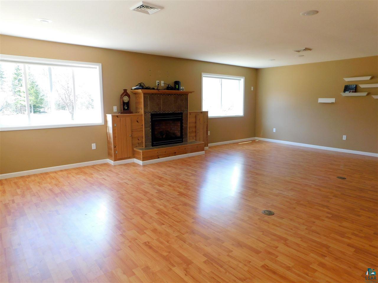 6205 County Rd A Superior, WI 54880 - Photo 16 of 41 Gallery Image 16