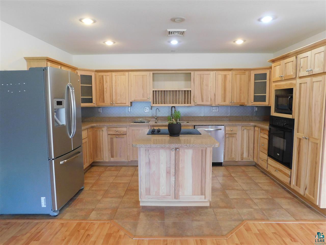 6205 County Rd A Superior, WI 54880 - Photo 4 of 41 Gallery Image 4