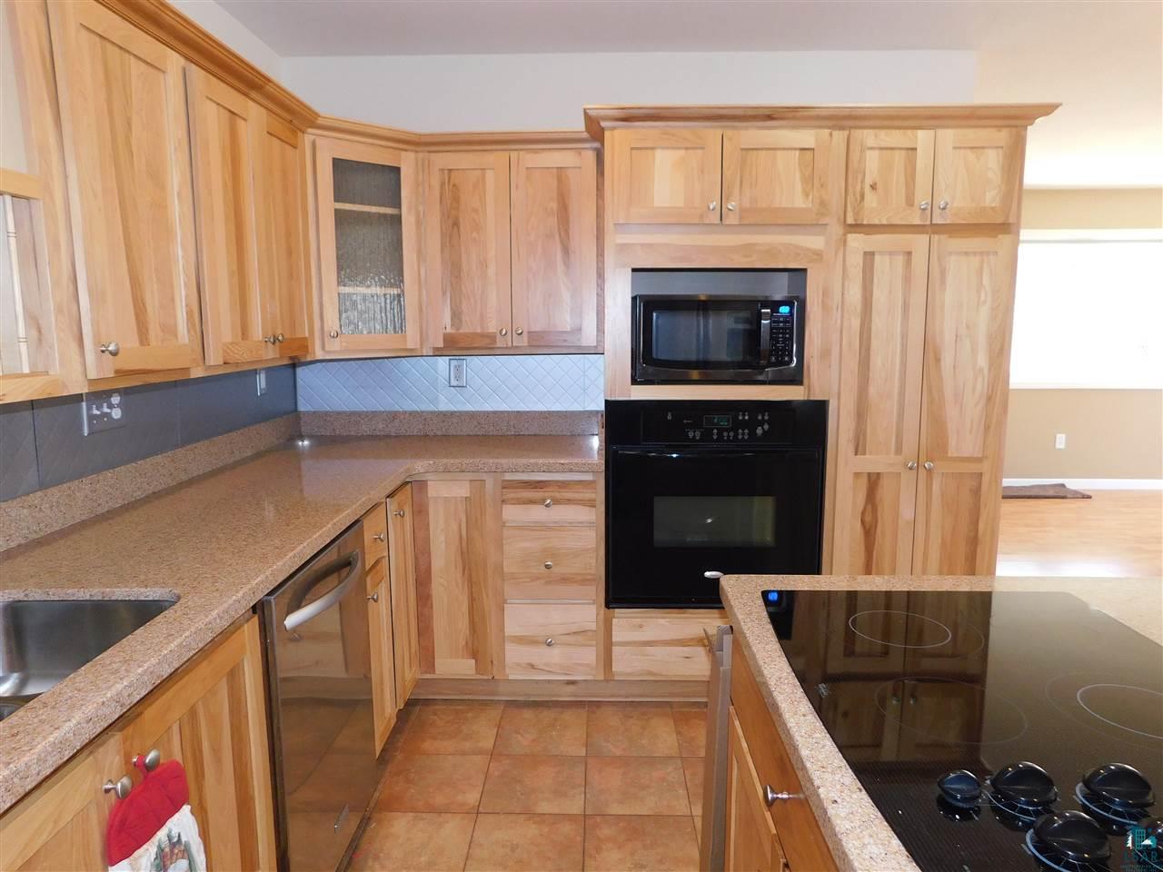 6205 County Rd A Superior, WI 54880 - Photo 6 of 41 Gallery Image 6