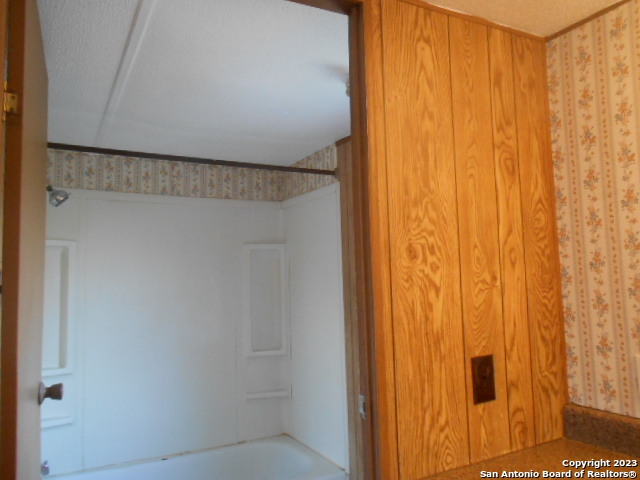 5420 Uecker Road San Antonio, TX 78220 - Photo 21 of 23 a view of shower