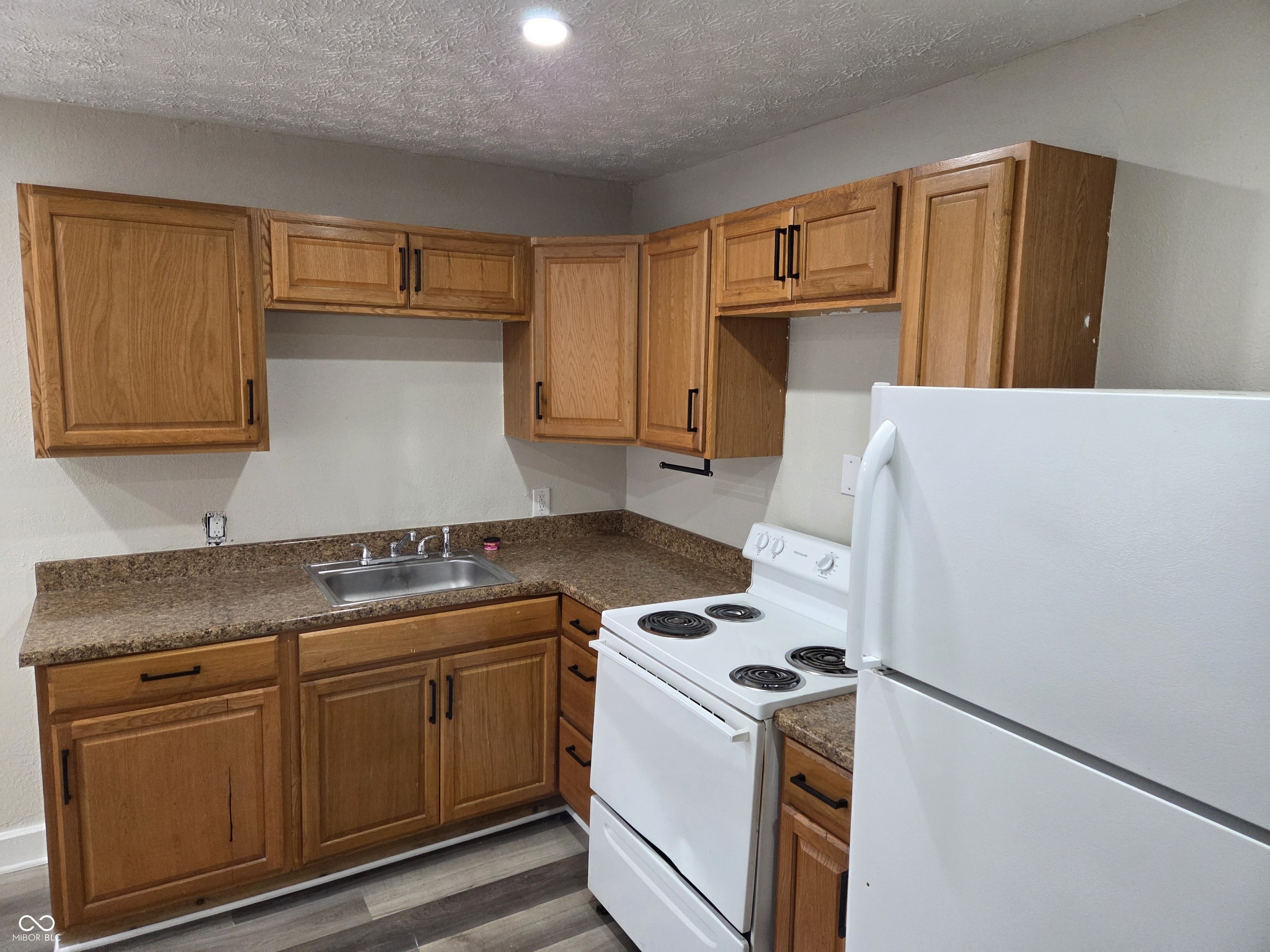 2002 Arrow Avenue Anderson, IN 46016 - Photo 6 of 12