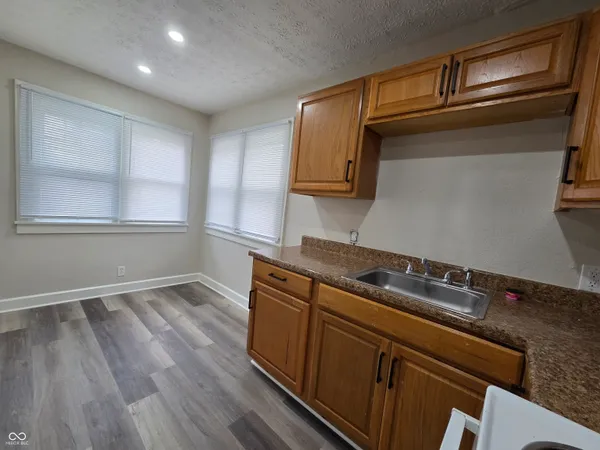 $825 | 2002 Arrow Avenue, Anderson, IN 46016