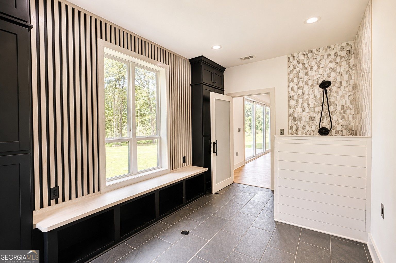 1321 Aqua Road Madison, GA 30650 - Photo 17 of 62 Gallery Image 17