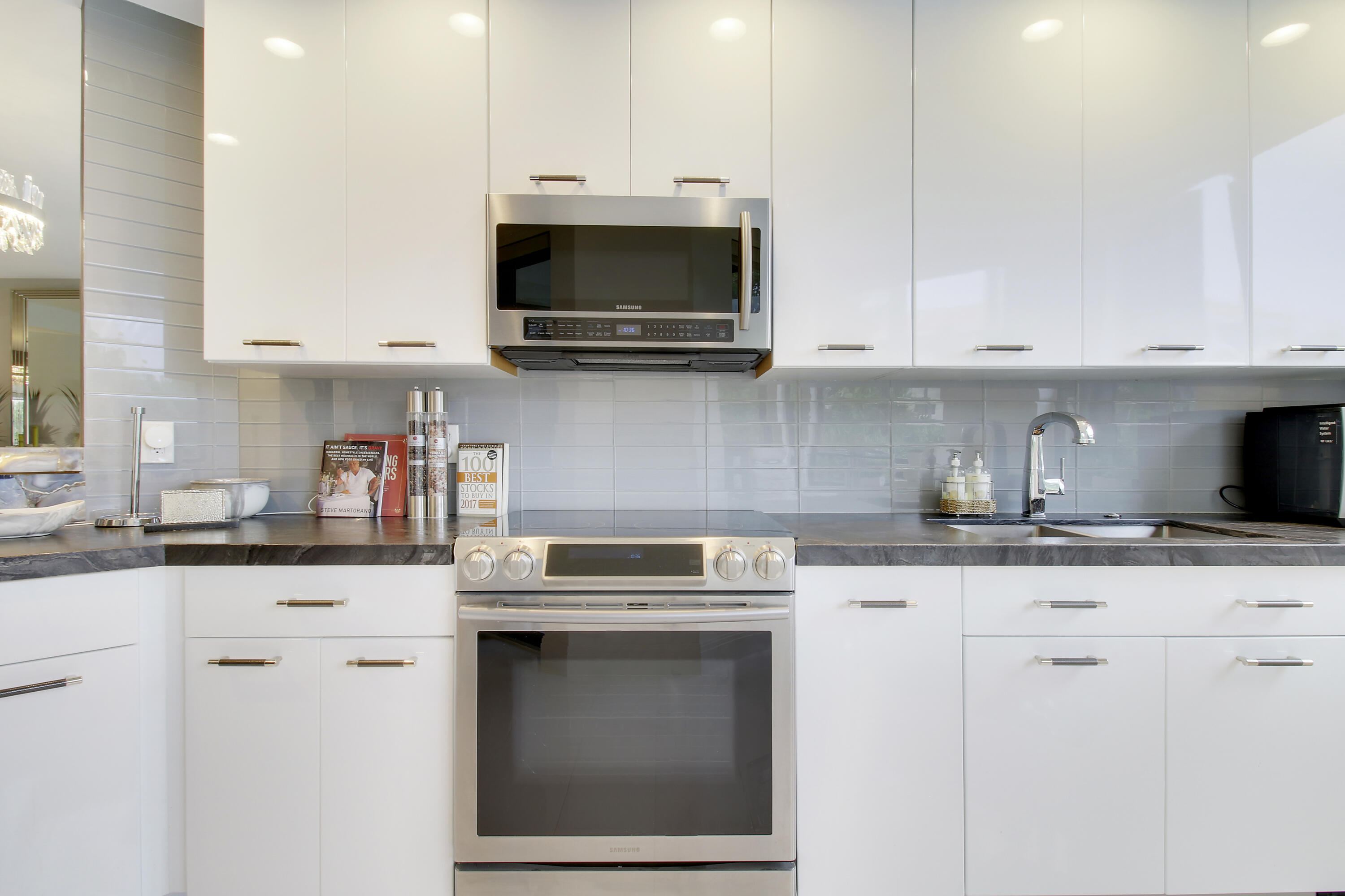 7535 La Paz Boulevard, Unit 105 Boca Raton, FL 33433 - Photo 14 of 45 Kitchen-1