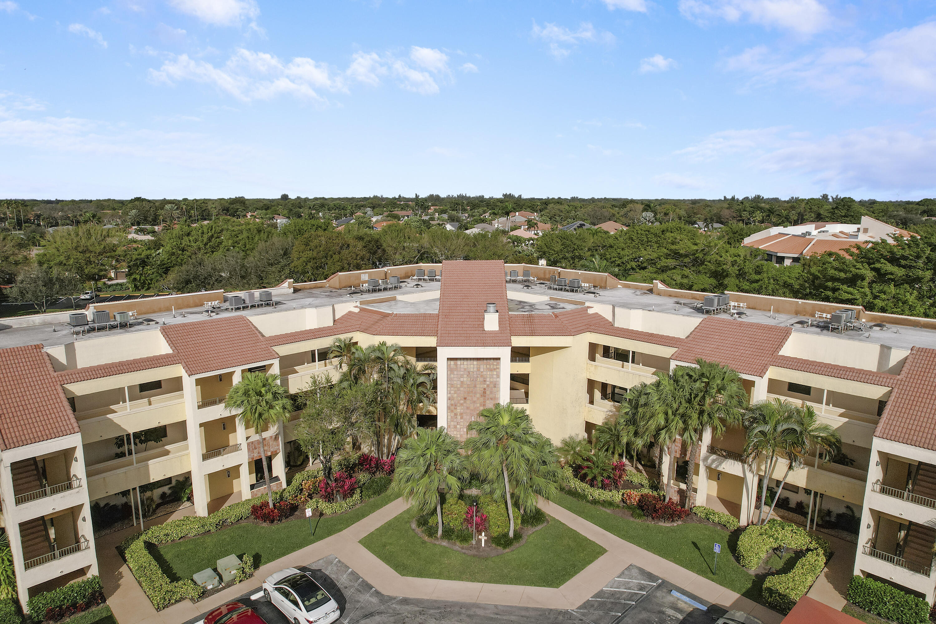 7535 La Paz Boulevard, Unit 105 Boca Raton, FL 33433 - Photo 2 of 45 Aerial