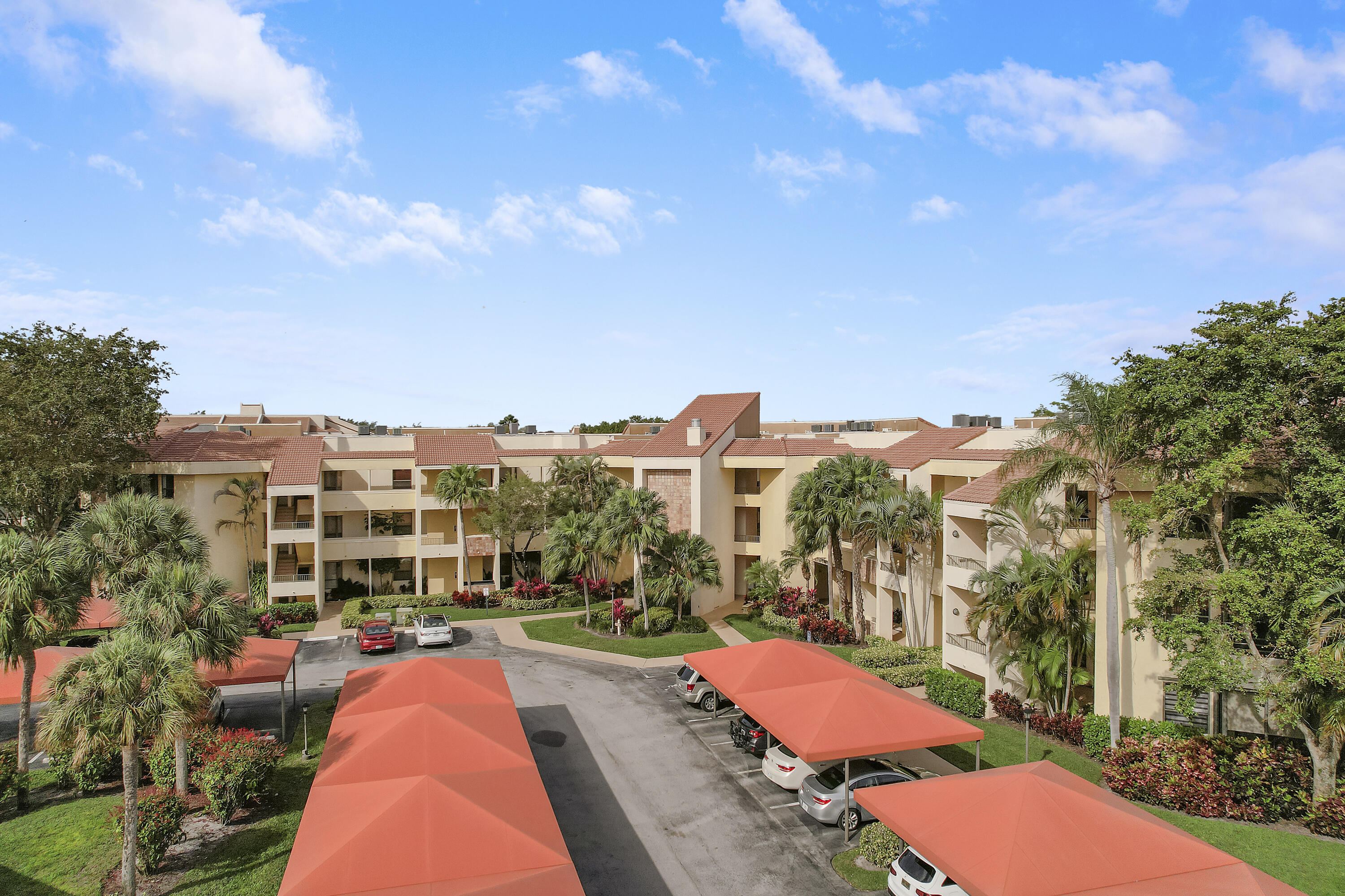 7535 La Paz Boulevard, Unit 105 Boca Raton, FL 33433 - Photo 3 of 45 Aerial-1