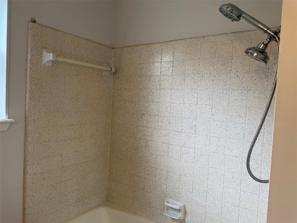 110 Timberview Drive Portland, TX 78374 - Photo 25 of 28