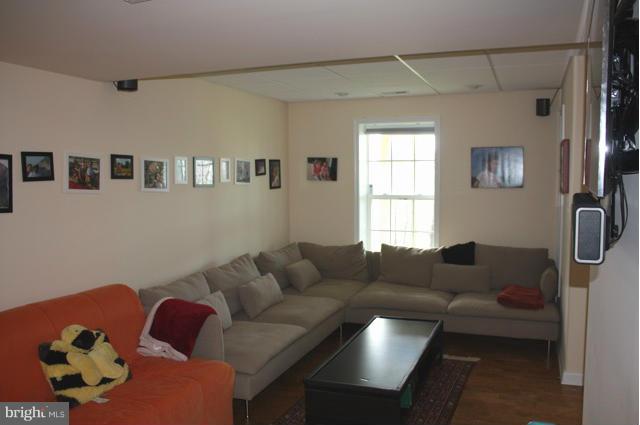 2307 Winterwood Road Baltimore, MD 21209 - Photo 19 of 26 Family Room