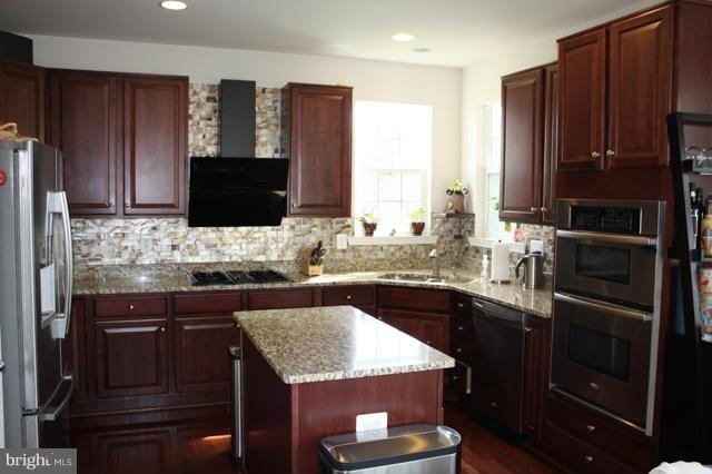 2307 Winterwood Road Baltimore, MD 21209 - Photo 3 of 26 Kitchen