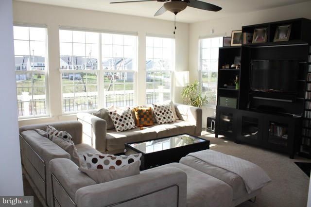 2307 Winterwood Road Baltimore, MD 21209 - Photo 4 of 26 Family Room