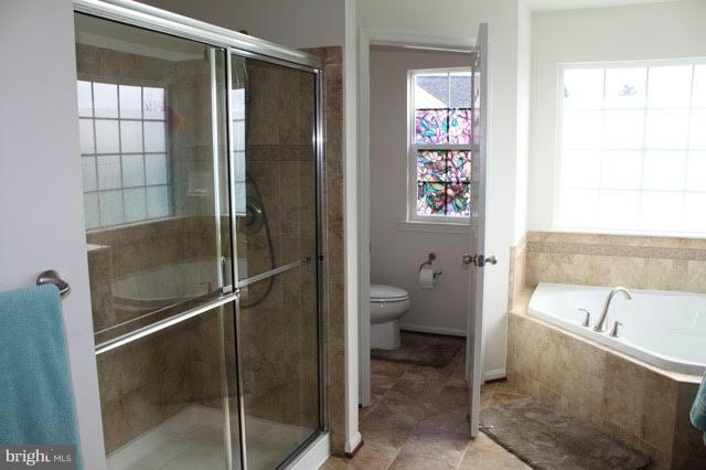 2307 Winterwood Road Baltimore, MD 21209 - Photo 10 of 26 Bath (Master)
