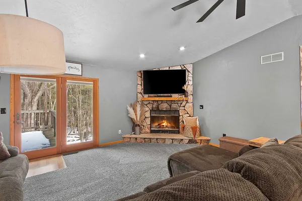 $415,000 | 6722 Oconto River Shores Lane, Oconto Falls, WI 54154