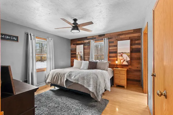 $415,000 | 6722 Oconto River Shores Lane, Oconto Falls, WI 54154