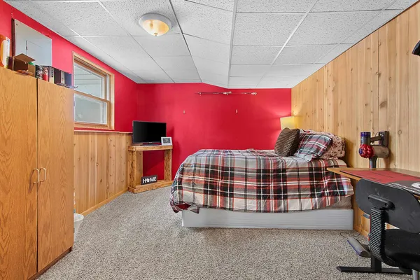 $415,000 | 6722 Oconto River Shores Lane, Oconto Falls, WI 54154