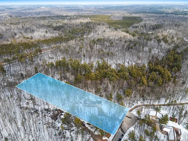 $415,000 | 6722 Oconto River Shores Lane, Oconto Falls, WI 54154