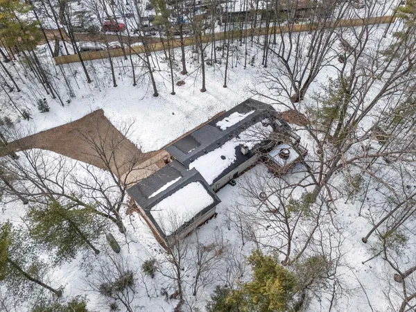 $415,000 | 6722 Oconto River Shores Lane, Oconto Falls, WI 54154