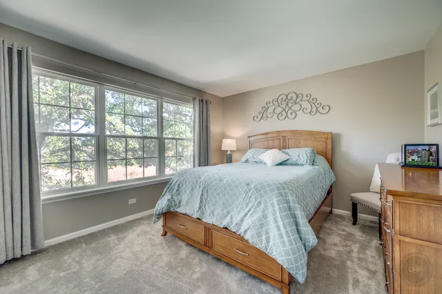 $439,900 | 116 River Mist Drive, Oswego, IL 60543