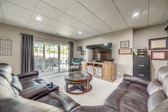 $439,900 | 116 River Mist Drive, Oswego, IL 60543