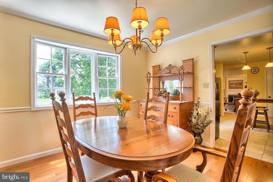 938 Buckwalter Road Lititz, PA 17543 - Photo 11 of 40