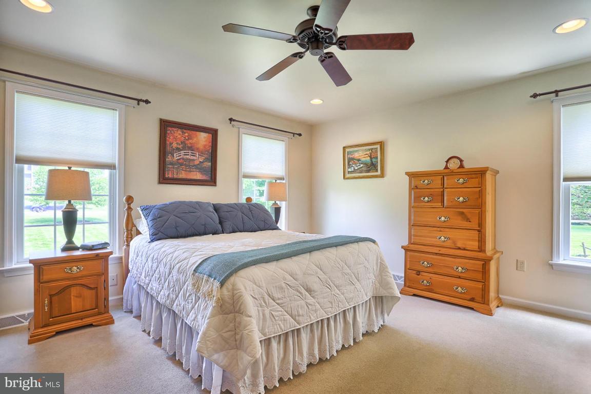 938 Buckwalter Road Lititz, PA 17543 - Photo 6 of 40