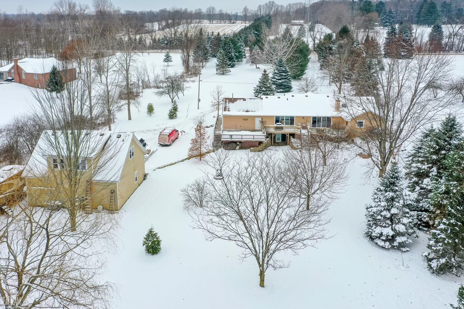 4869 Bishop Road Dryden, MI 48428 - Photo 5 of 48