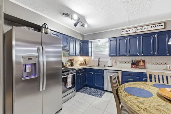 $349,000 | 3902 Stillmeadow Drive, Bryan, TX 77802