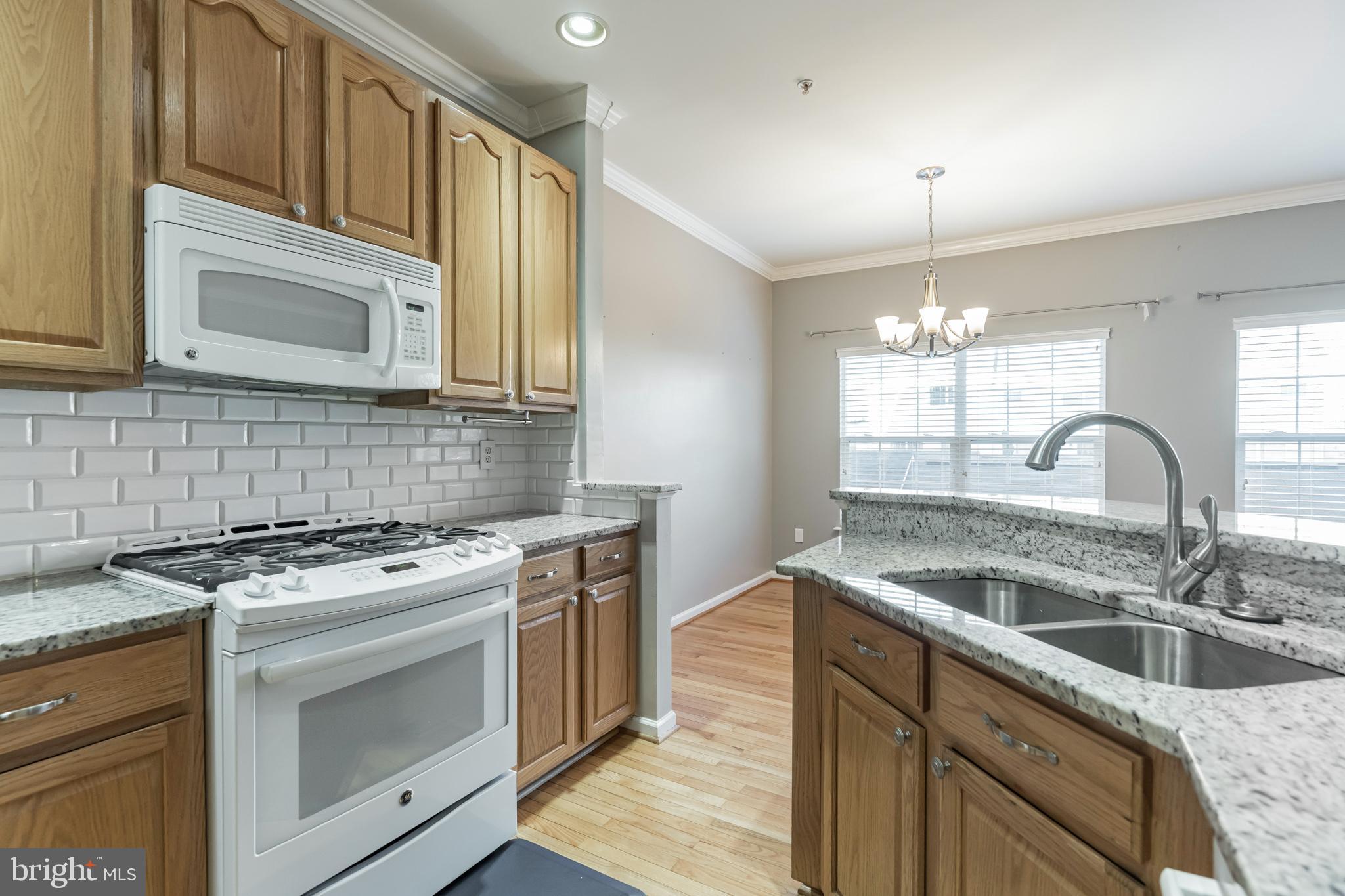 13413 Rising Sun Lane Germantown, MD 20874 - Photo 7 of 31 Gallery Image 7