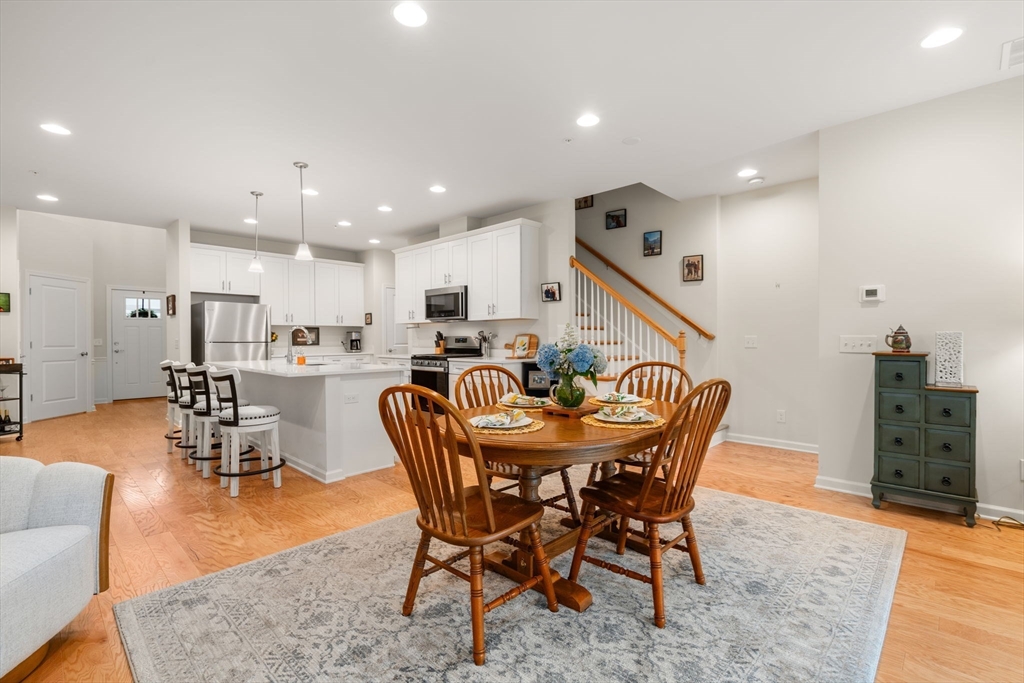 56 Shannon Way, Unit 56 Upton, MA 01568 - Photo 8 of 36