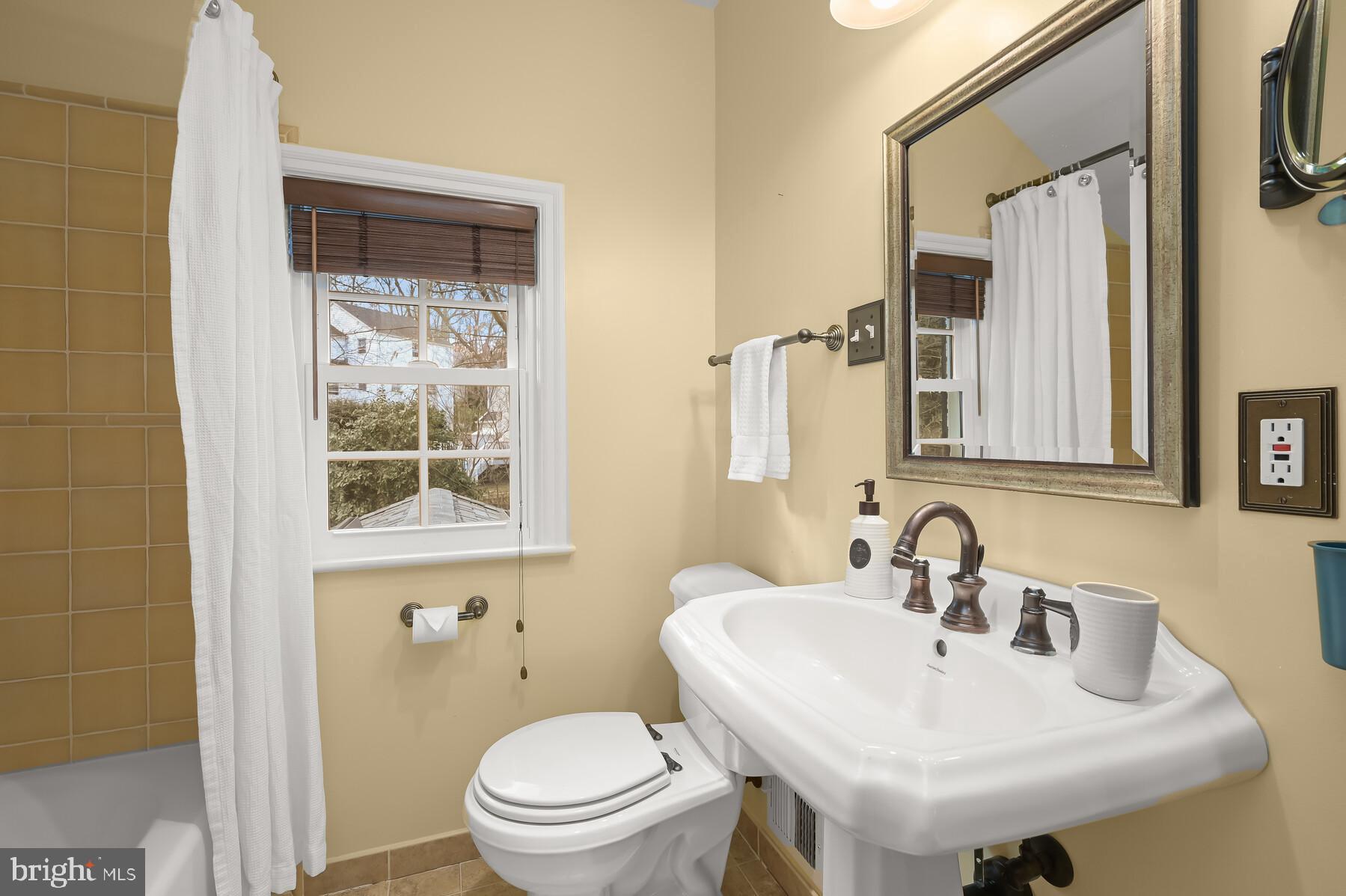 6002 Gloster Road Bethesda, MD 20816 - Photo 36 of 45 Hall Bath, Updated