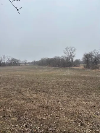 $225,000 | Xxxx Il Rt 173, Harvard, IL 60033