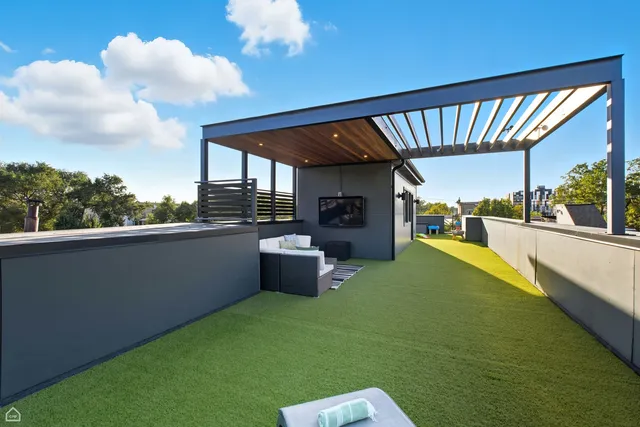 $1,475,000 | 1534 North Maplewood Avenue, Chicago, IL 60622