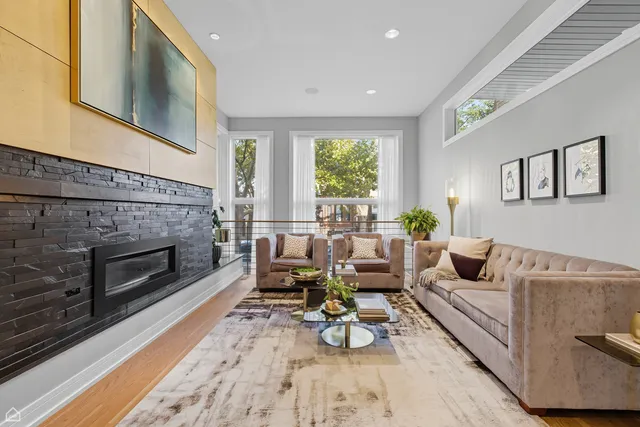 $1,475,000 | 1534 North Maplewood Avenue, Chicago, IL 60622