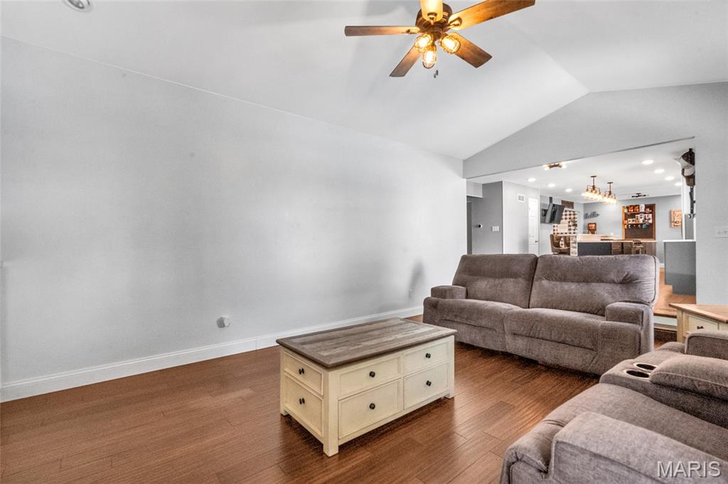 451 Burroughs Road Columbia, IL 62236 - Photo 18 of 58