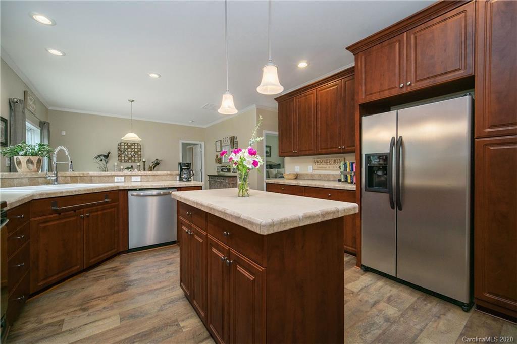 9023 Mauney Road Mount Pleasant, NC 28124 - Photo 12 of 34 Gallery Image 12