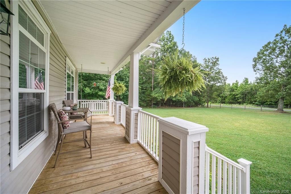 9023 Mauney Road Mount Pleasant, NC 28124 - Photo 5 of 34 Gallery Image 5