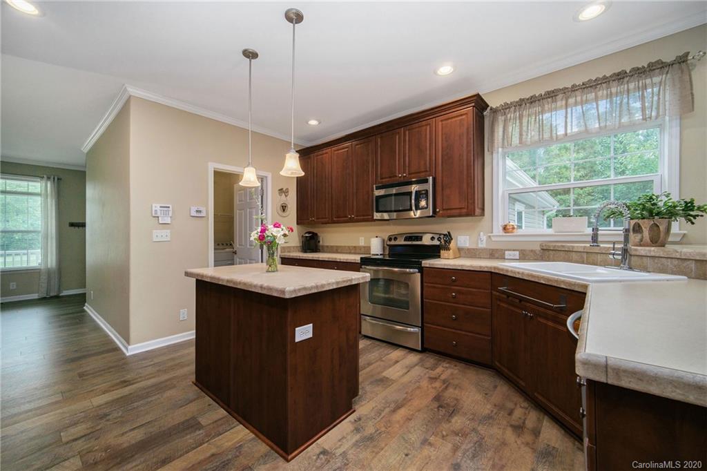 9023 Mauney Road Mount Pleasant, NC 28124 - Photo 10 of 34 Gallery Image 10