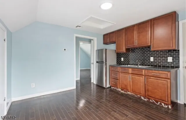 $599,999 | 70 Sherman Avenue, Newark, NJ 07114