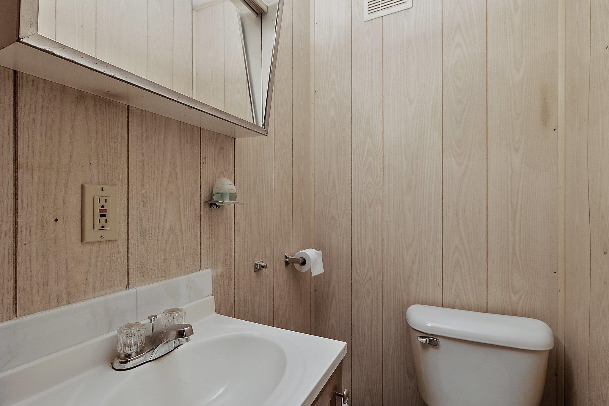 29 Golf Club Road Newport, NH 03773 - Photo 23 of 34 Gallery Image 23
