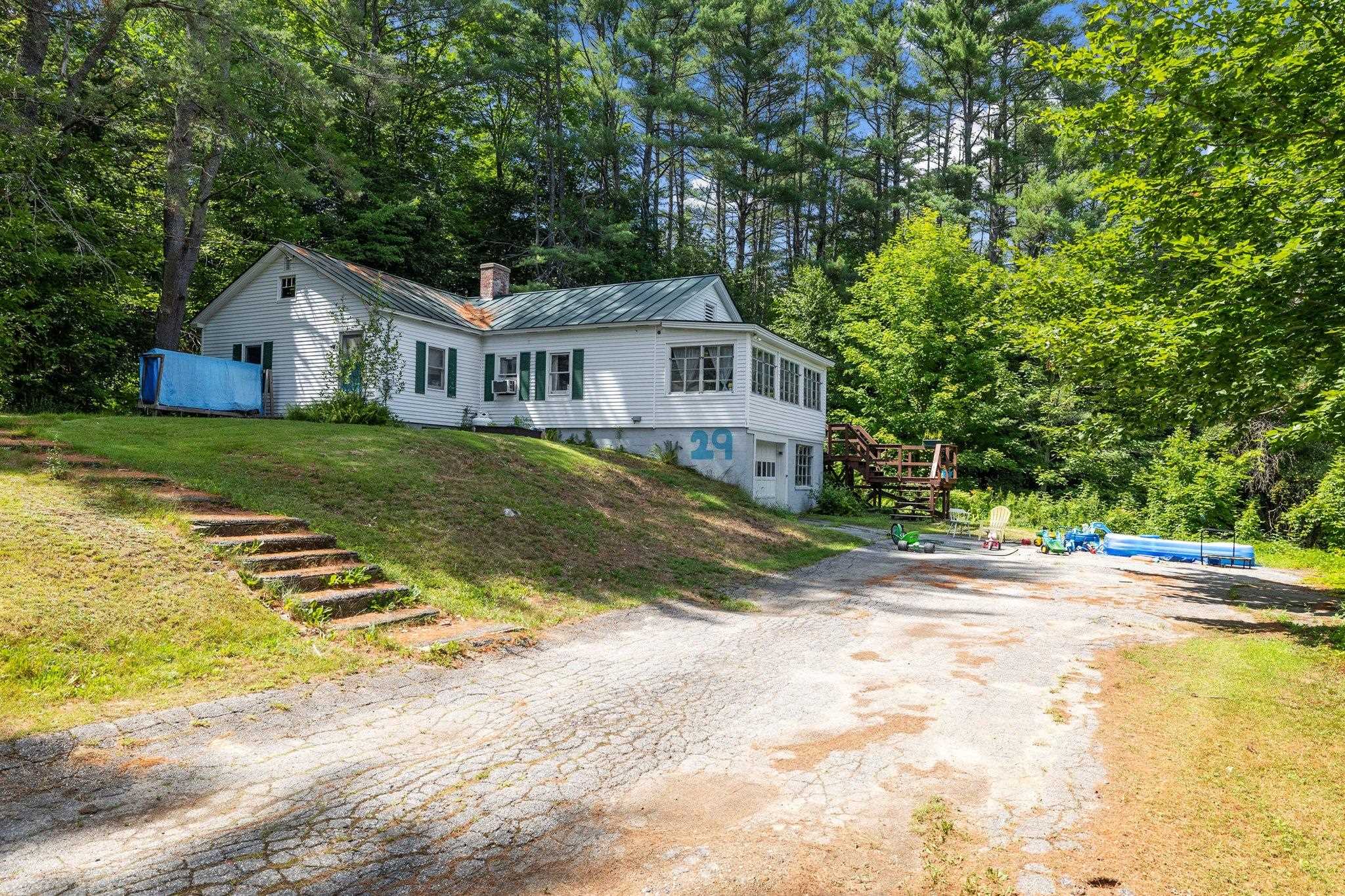 29 Golf Club Road Newport, NH 03773 - Photo 3 of 34 Gallery Image 3