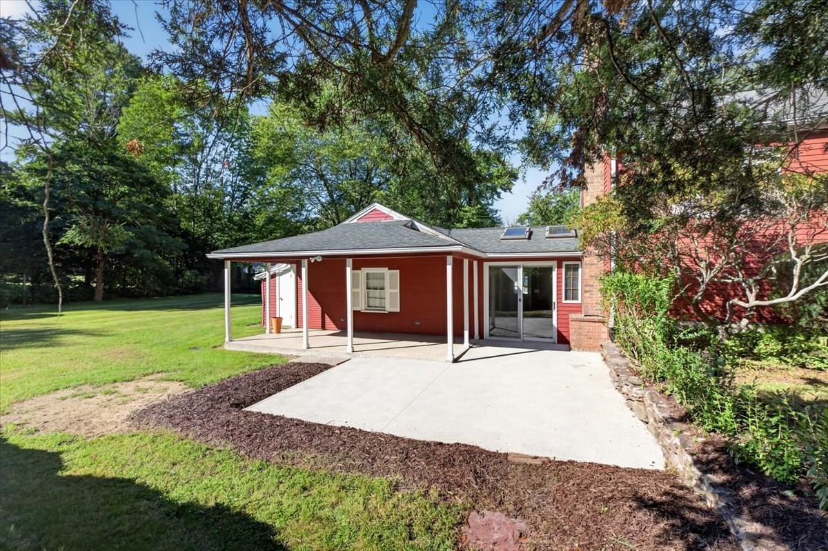 356 Springfield Street Wilbraham, MA 01095 - Photo 6 of 42 Gallery Image 6