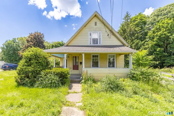 $525,000 | 386 Parker Street, Manchester, CT 06042