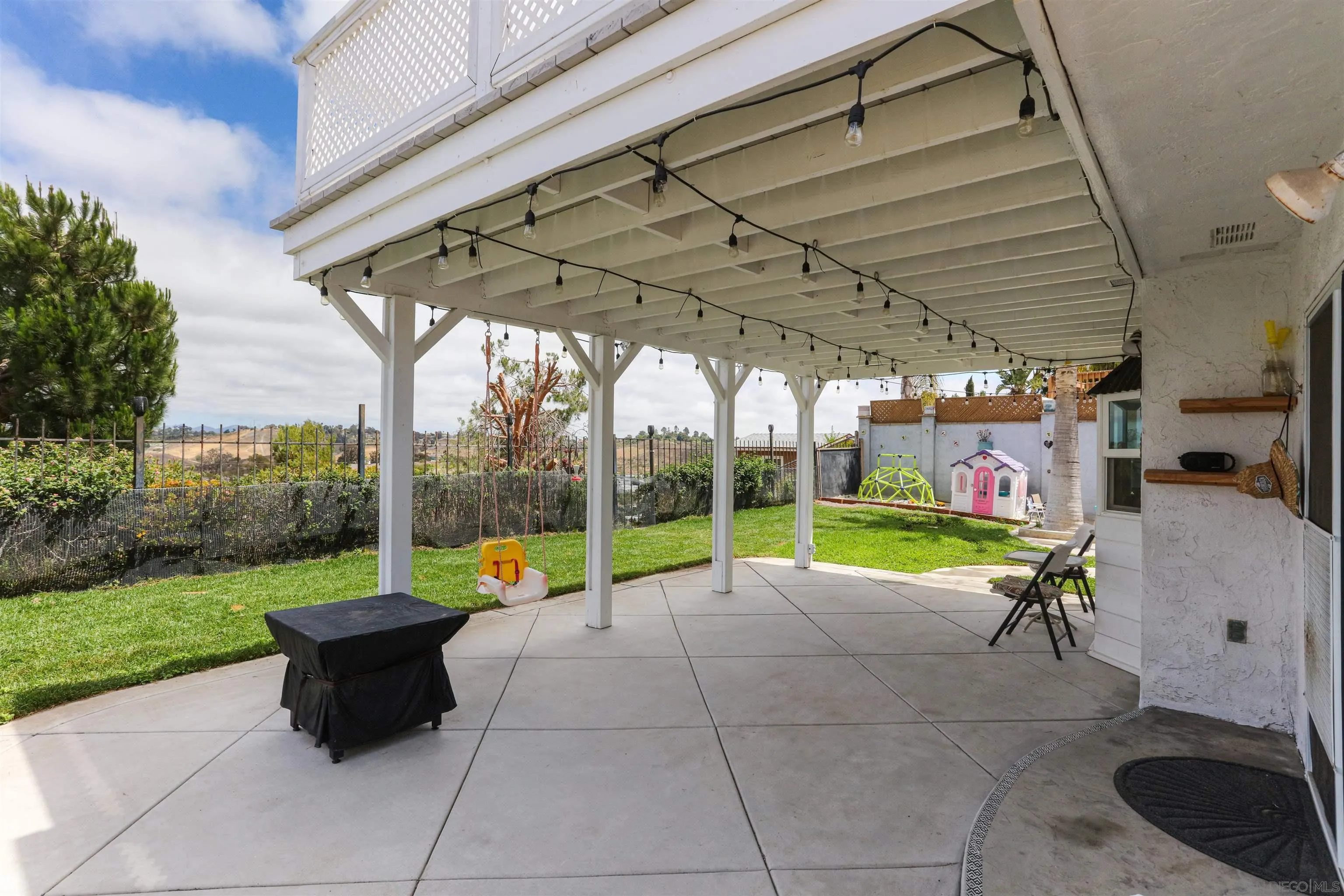 398 Mainsail Road Oceanside, CA 92054 - Photo 24 of 27 Gallery Image 24