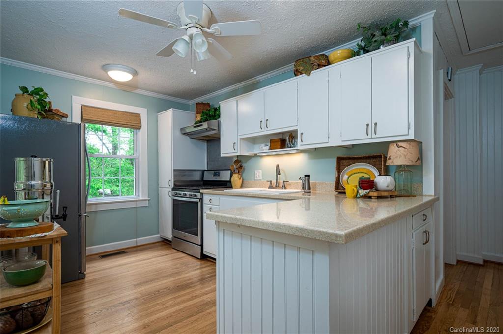 1119 North Country Club Road, Unit 90 91 Brevard, NC 28712 - Photo 21 of 42 Gallery Image 21