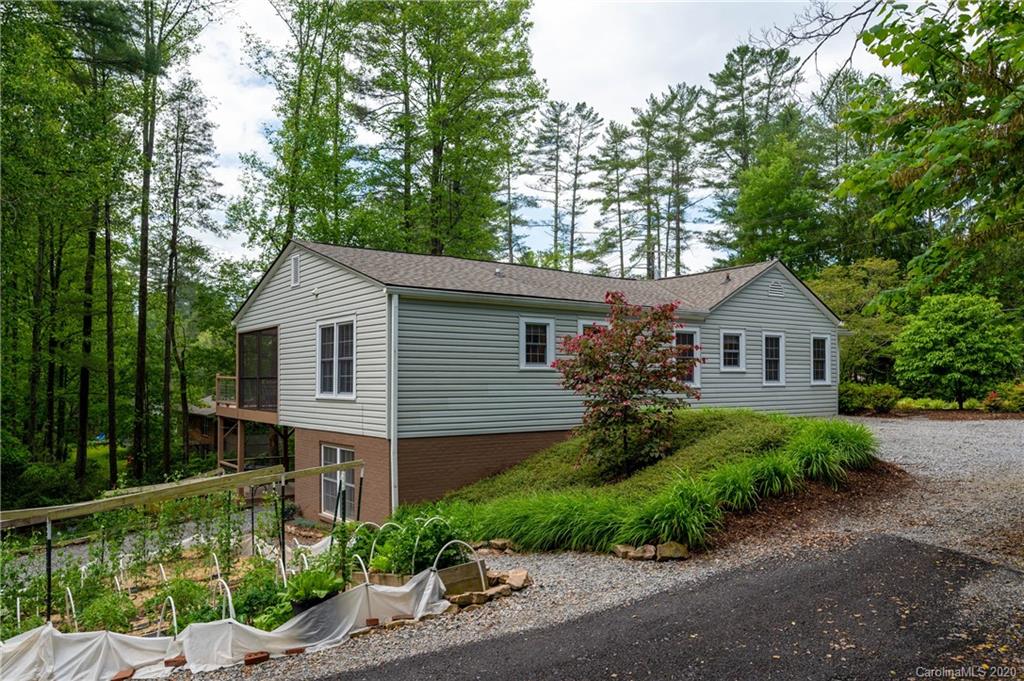 1119 North Country Club Road, Unit 90 91 Brevard, NC 28712 - Photo 33 of 42 Gallery Image 33
