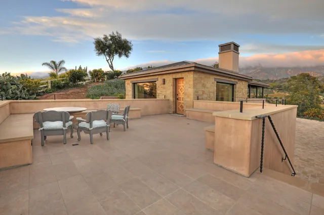 $7,000 | 1 Vista Oceano Lane, Carpinteria, CA 93013