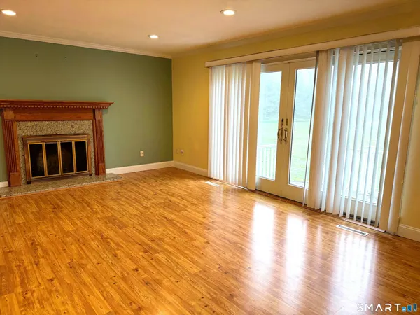 $3,500 | 16 Clearview Drive, Woodbridge, CT 06525