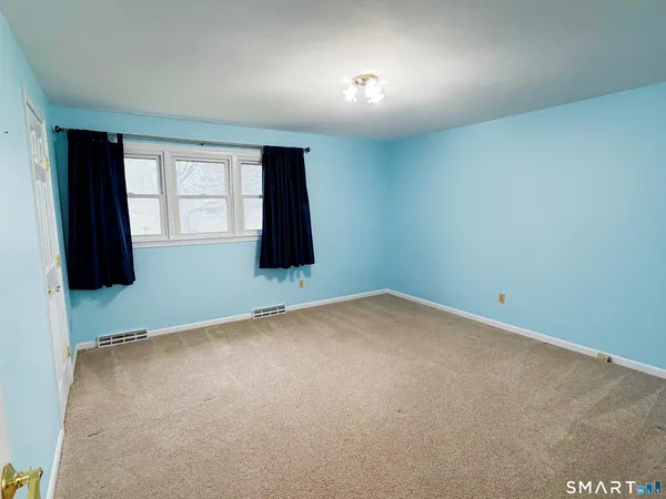 $3,500 | 16 Clearview Drive, Woodbridge, CT 06525