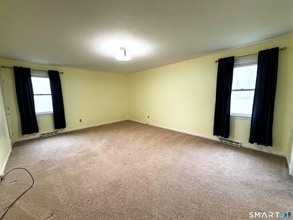 $3,500 | 16 Clearview Drive, Woodbridge, CT 06525