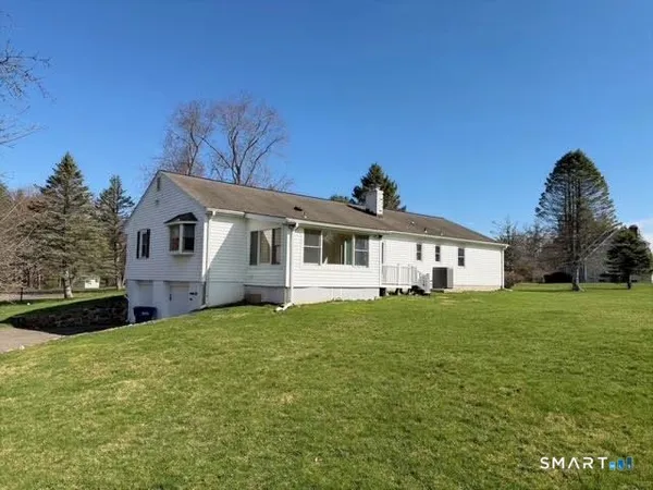 $3,500 | 16 Clearview Drive, Woodbridge, CT 06525