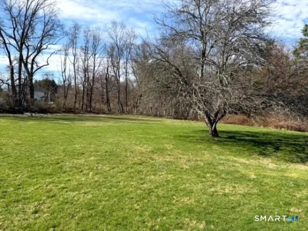 $3,500 | 16 Clearview Drive, Woodbridge, CT 06525